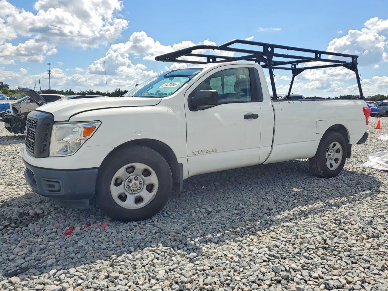 Photo of the 2018 NISSAN TITAN S