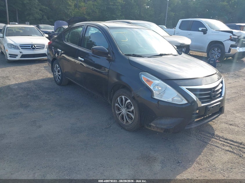Photo of the 2015 NISSAN VERSA 1.6 SV
