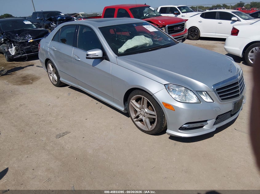 Photo of the 2013 MERCEDES-BENZ E 350