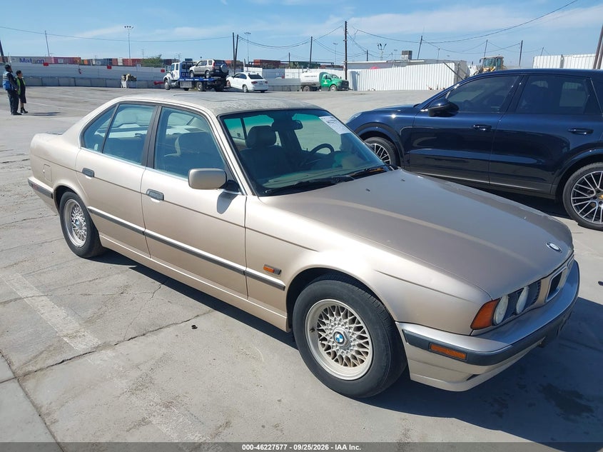 Photo of the 1995 BMW 525 I AUTOMATIC