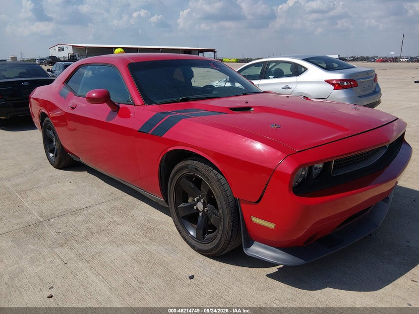 Photo of the 2013 DODGE CHALLENGER SXT