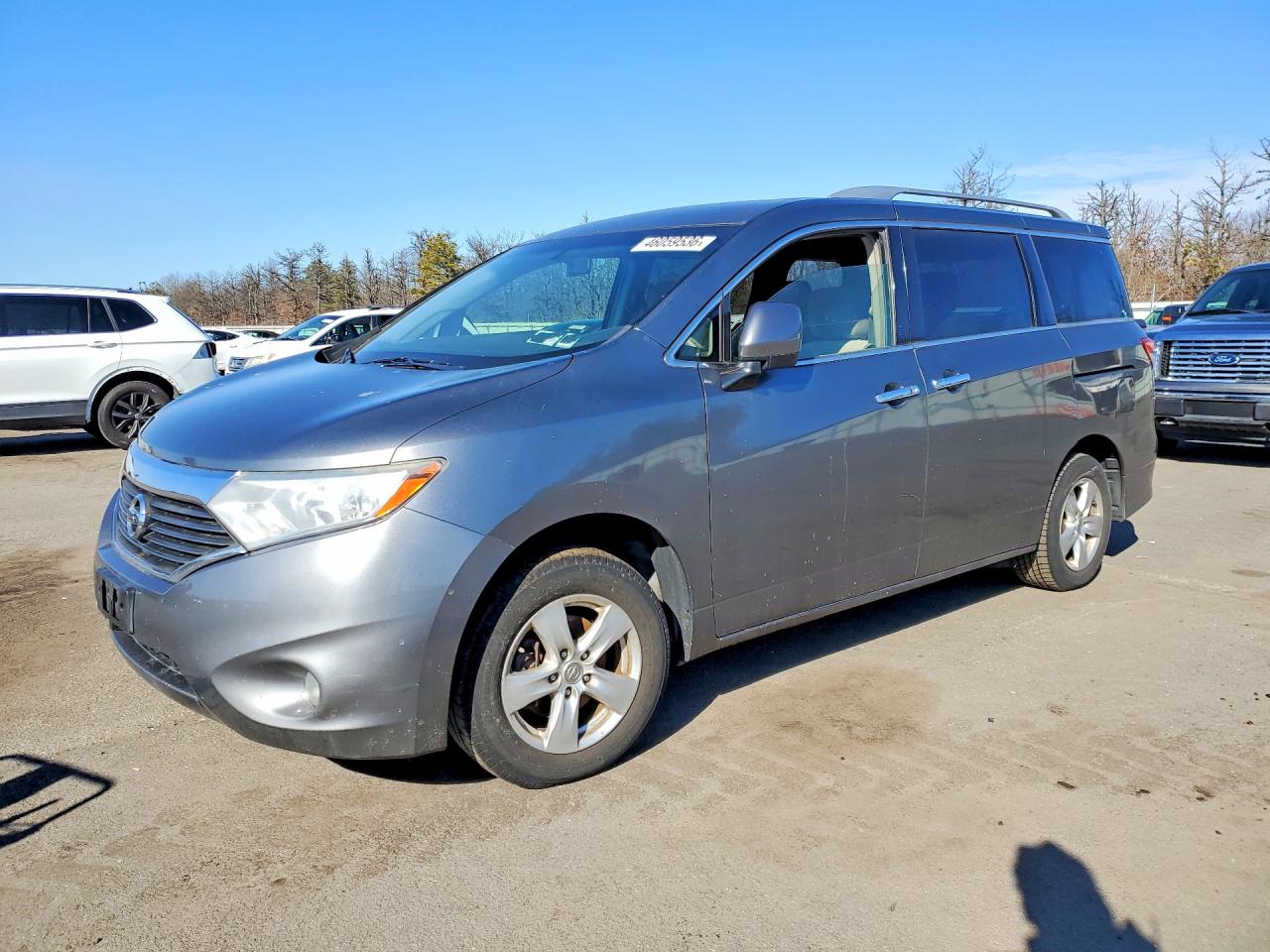 Photo of the 2016 NISSAN QUEST 3.5 SV