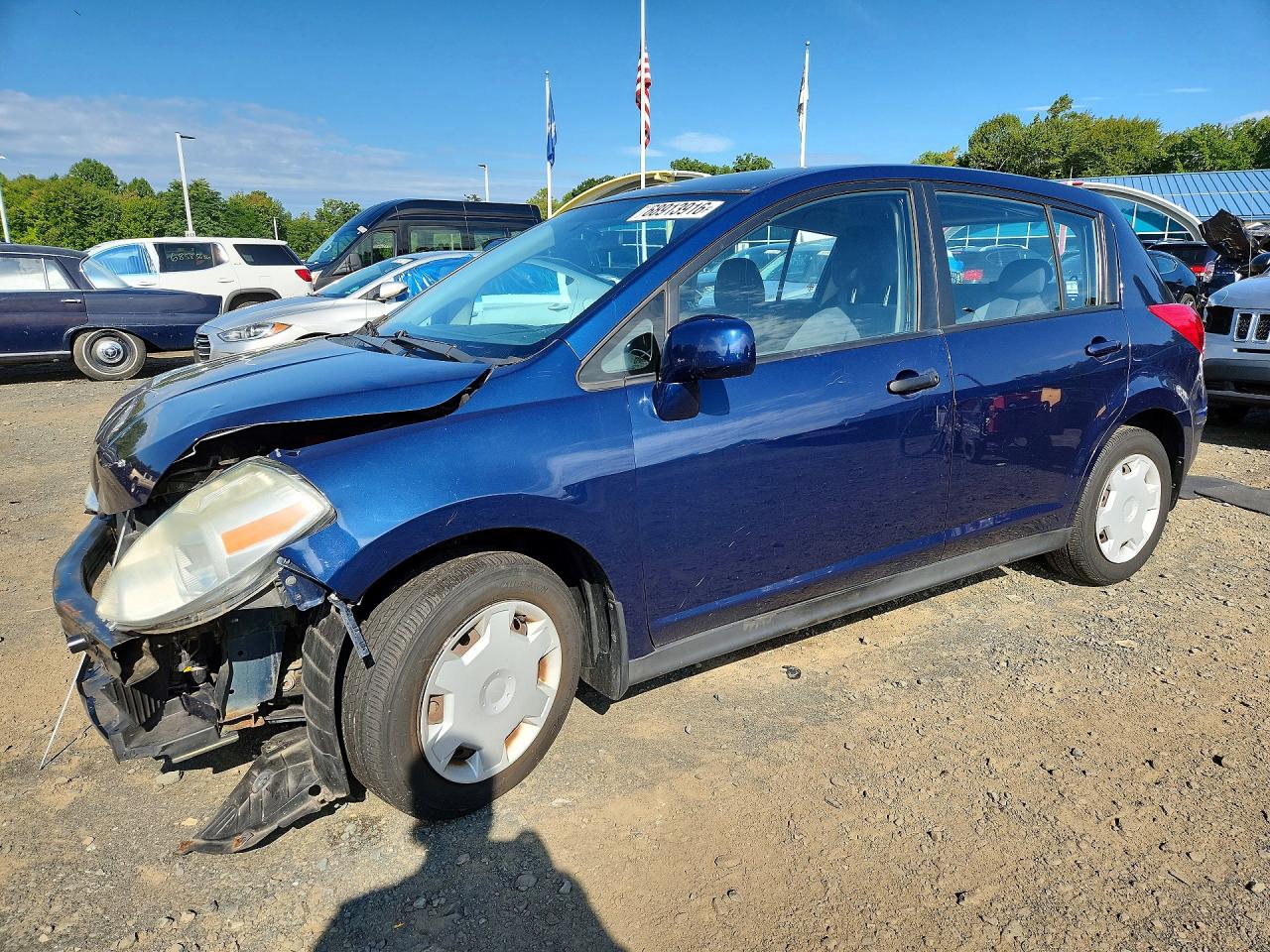 Photo of the 2009 NISSAN VERSA 1.8 S