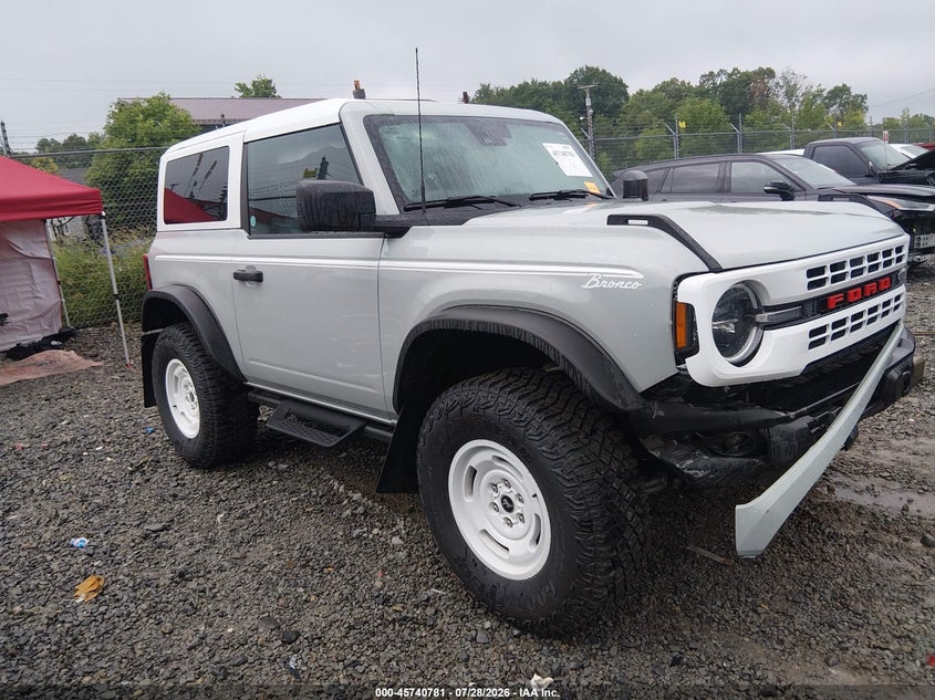 Photo of the 2024 FORD BRONCO HERITAGE EDITION