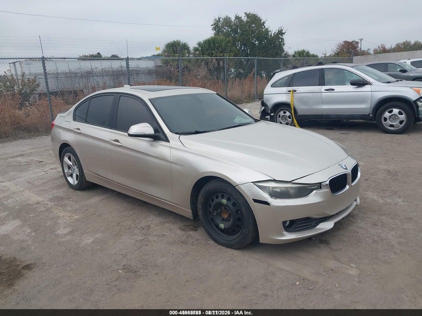 Photo of the 2013 BMW 328I