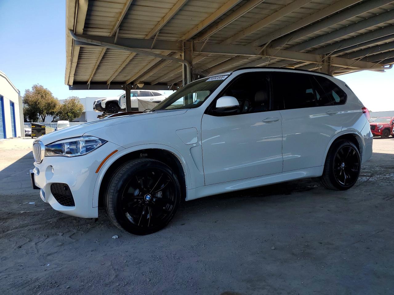 Photo of the 2018 BMW X5 XDR40E