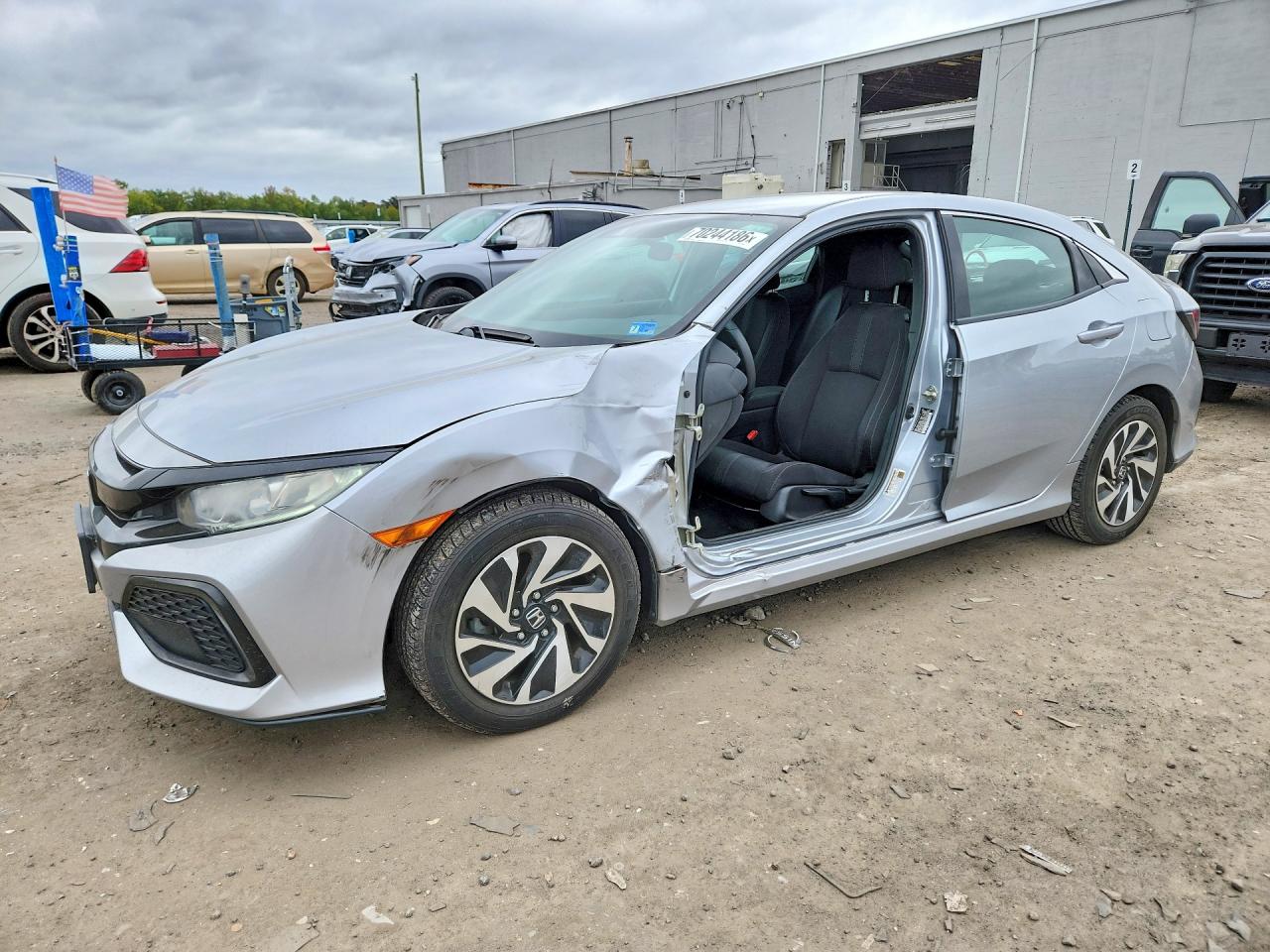 Photo of the 2019 HONDA CIVIC LX