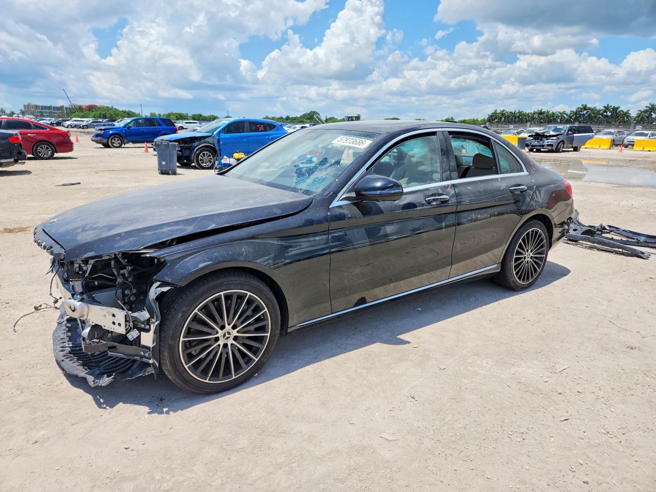 Photo of the 2020 MERCEDES-BENZ C 300