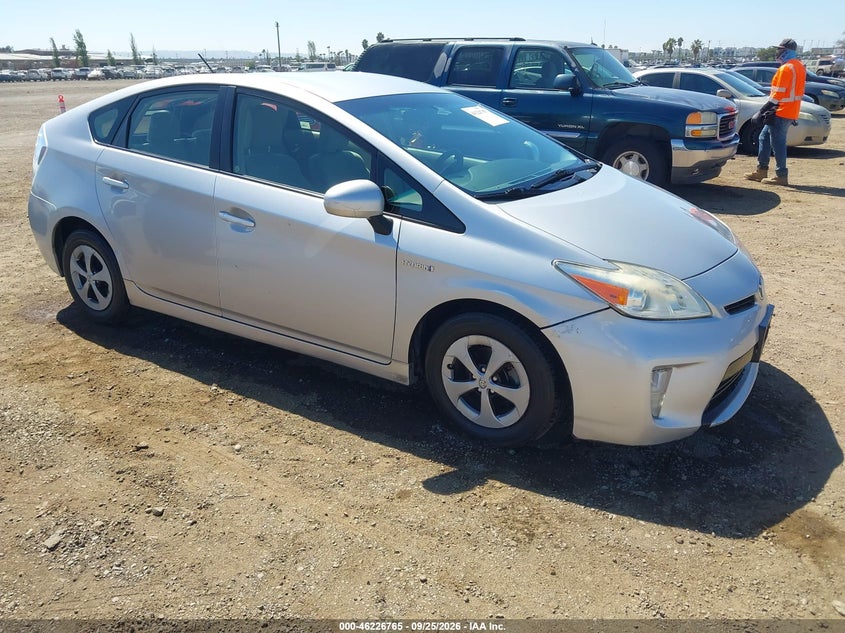 Photo of the 2014 TOYOTA PRIUS TWO