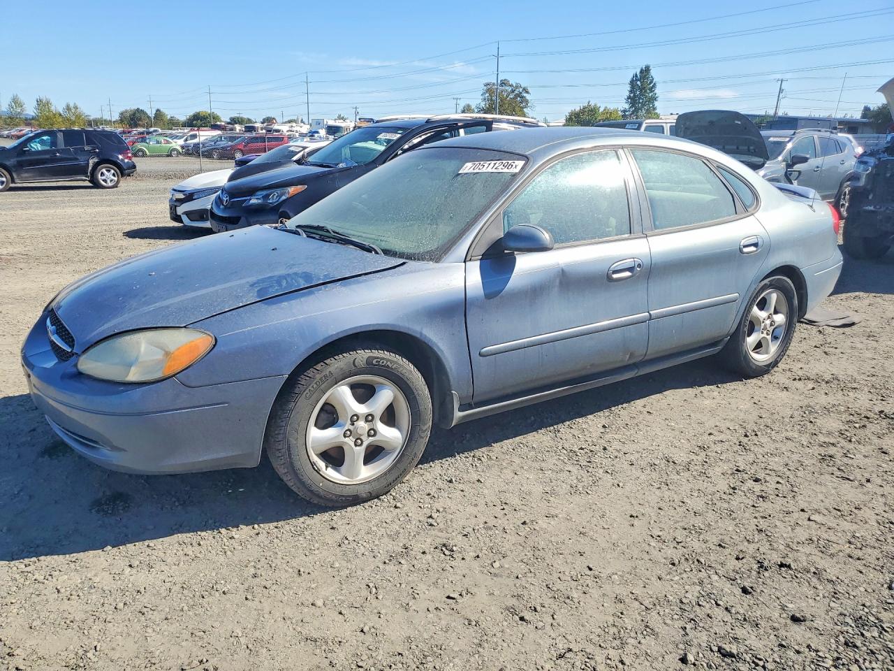 Photo of the 2001 FORD TAURUS SE