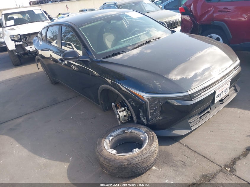 Photo of the 2025 KIA K4 LXS