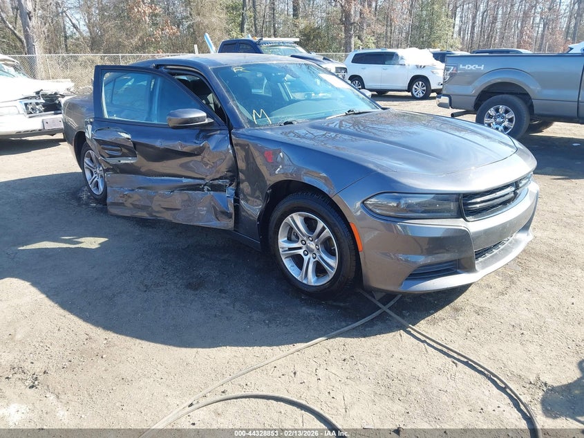 Photo of the 2022 DODGE CHARGER SXT RWD