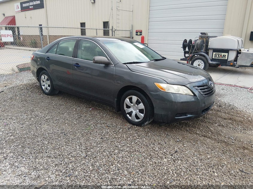 Photo of the 2009 TOYOTA CAMRY LE