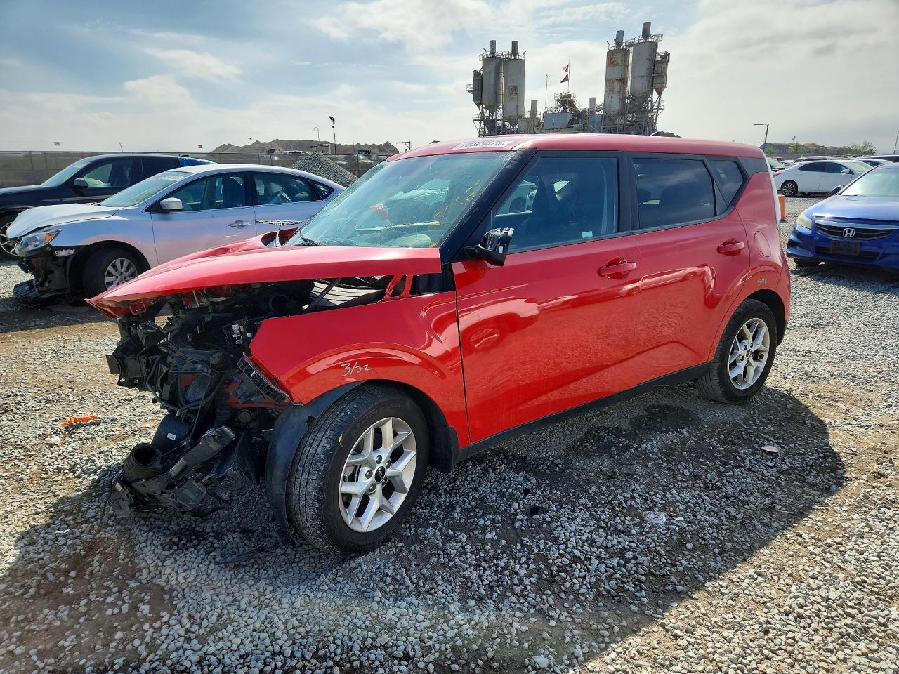 Photo of the 2023 KIA SOUL LX