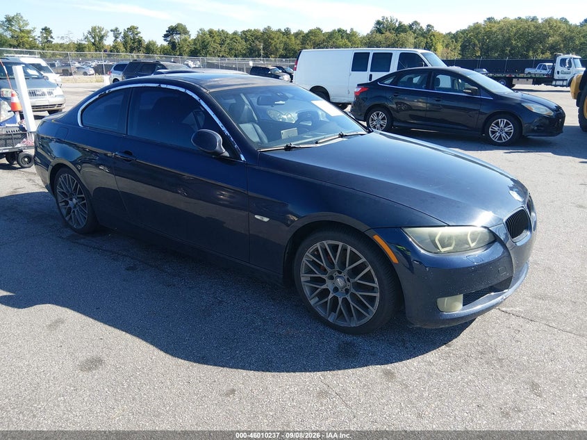 Photo of the 2007 BMW 328 I