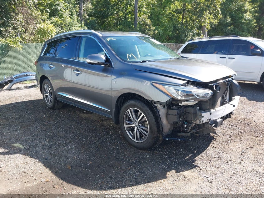 Photo of the 2019 INFINITI QX60 LUXE