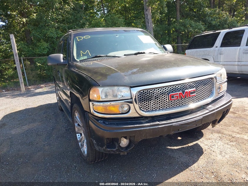 Photo of the 2001 GMC YUKON DENALI