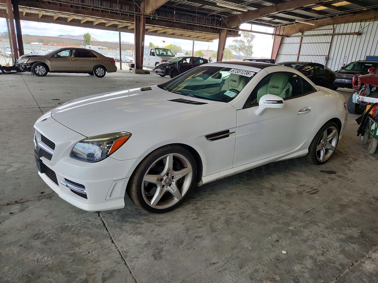 Photo of the 2014 MERCEDES-BENZ SLK 250