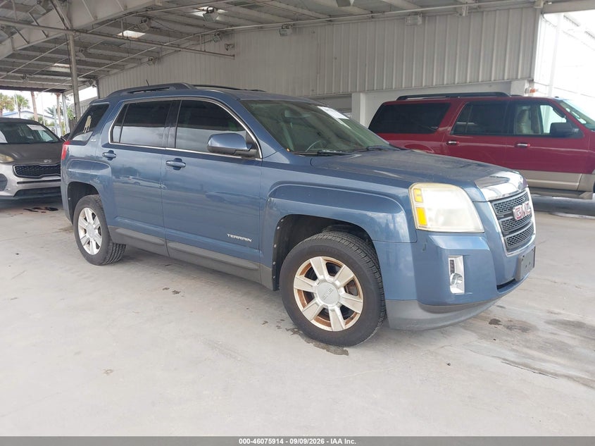 Photo of the 2012 GMC TERRAIN SLE-2