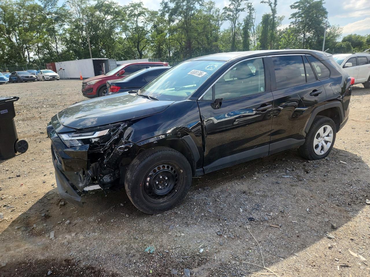 Photo of the 2025 TOYOTA RAV4 LE