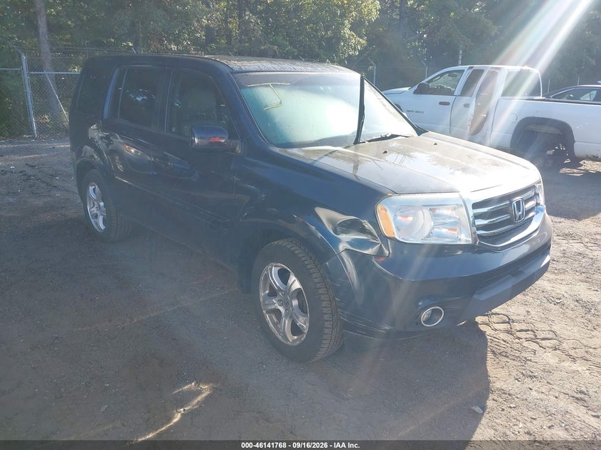 Photo of the 2012 HONDA PILOT EX-L