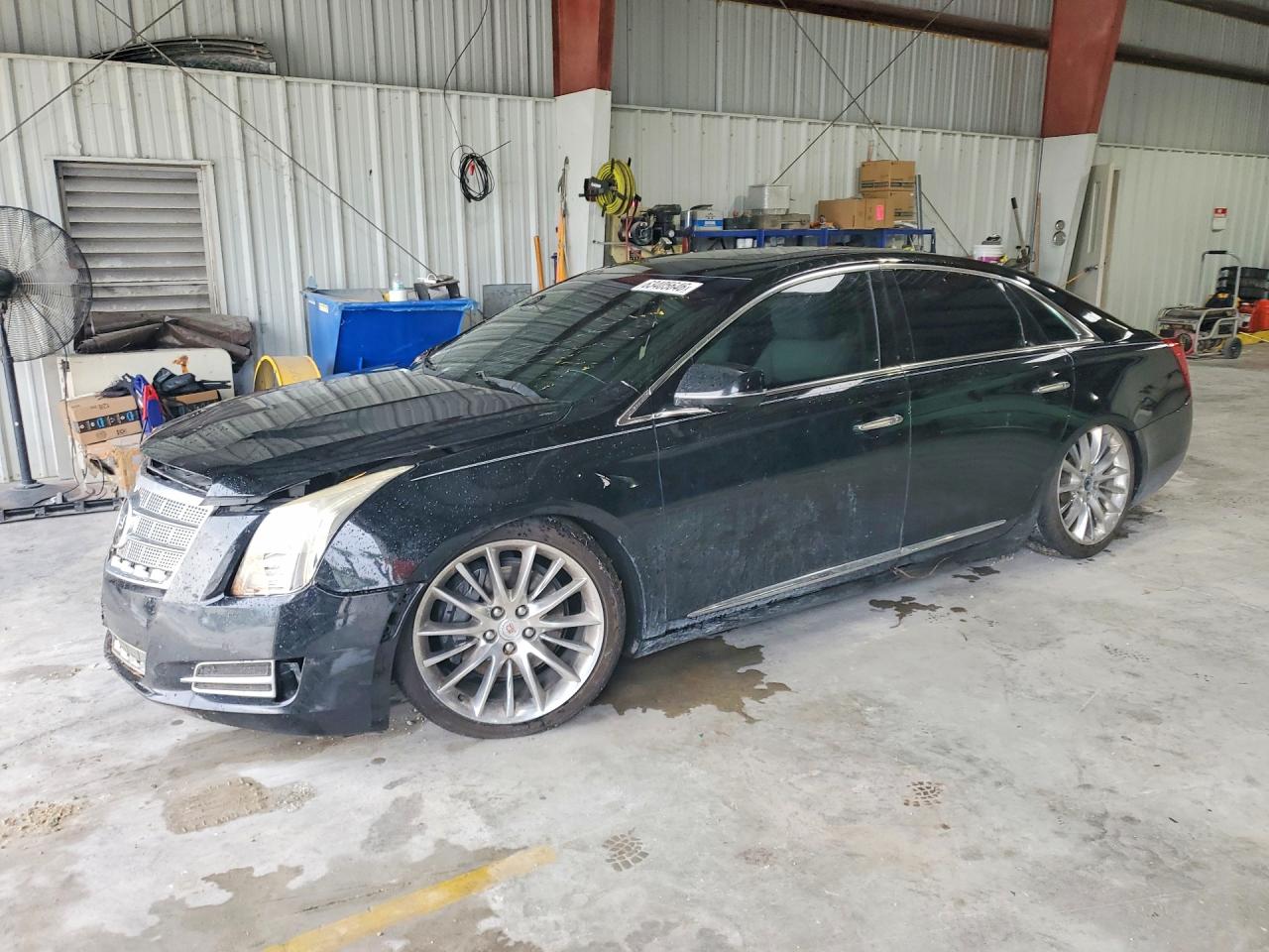 Photo of the 2013 CADILLAC XTS PLATINUM