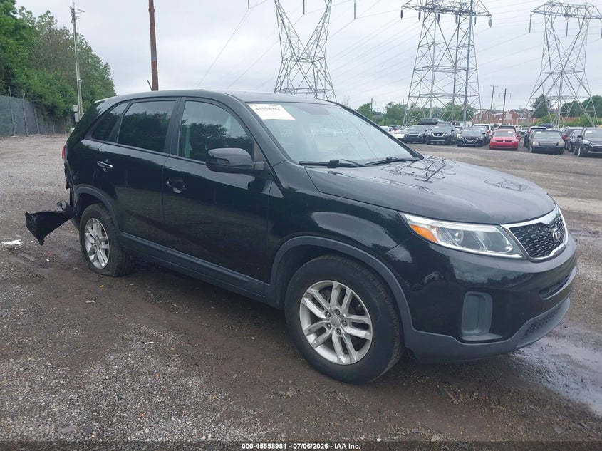 Photo of the 2015 KIA SORENTO LX