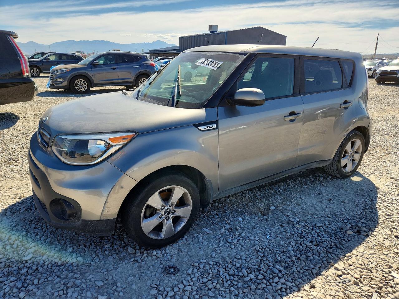Photo of the 2017 KIA SOUL BASE