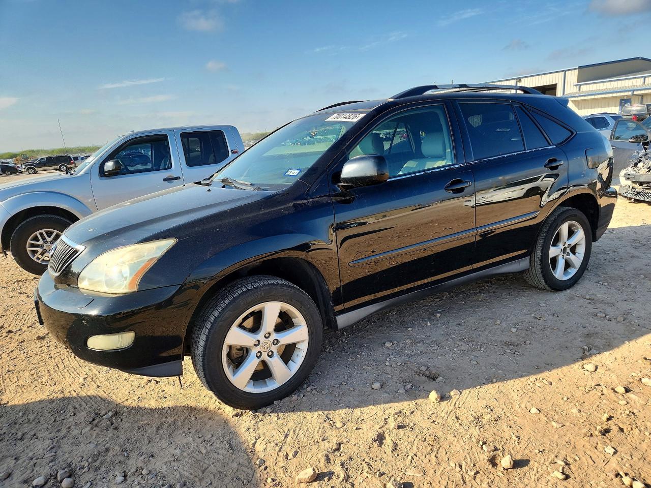 Photo of the 2005 LEXUS RX 330