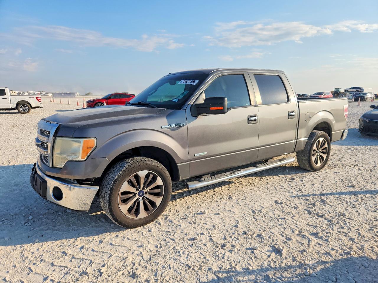 Photo of the 2013 FORD F150 SUPERCREW