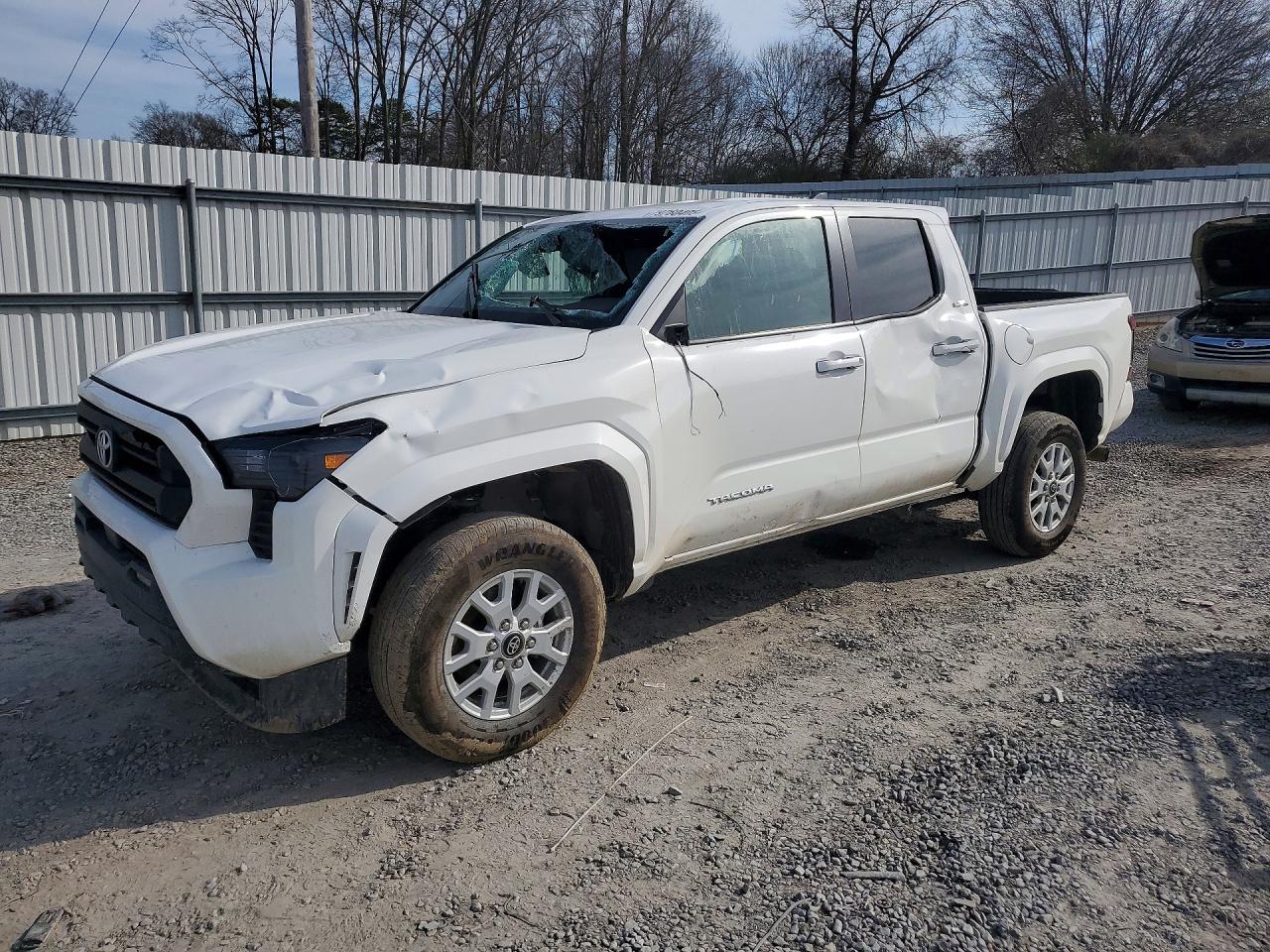 Photo of the 2025 TOYOTA TACOMA SR5