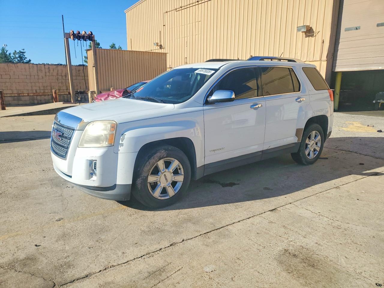 Photo of the 2014 GMC TERRAIN SLT