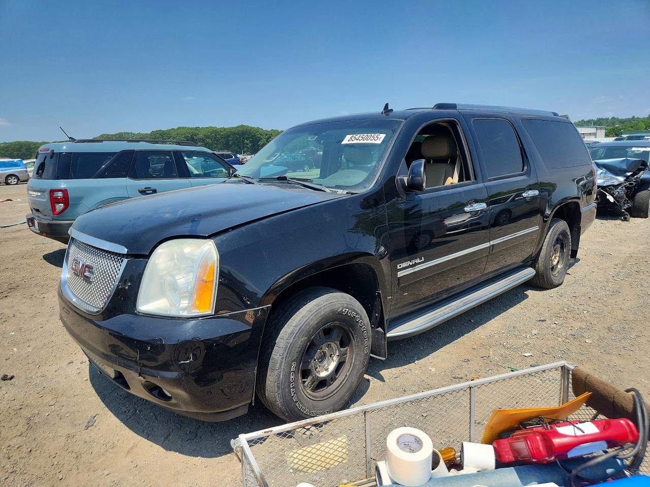 Photo of the 2011 GMC YUKON XL DENALI