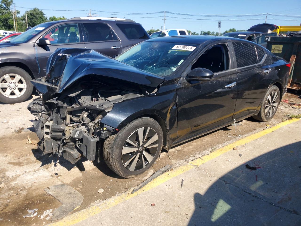 Photo of the 2021 NISSAN ALTIMA SV