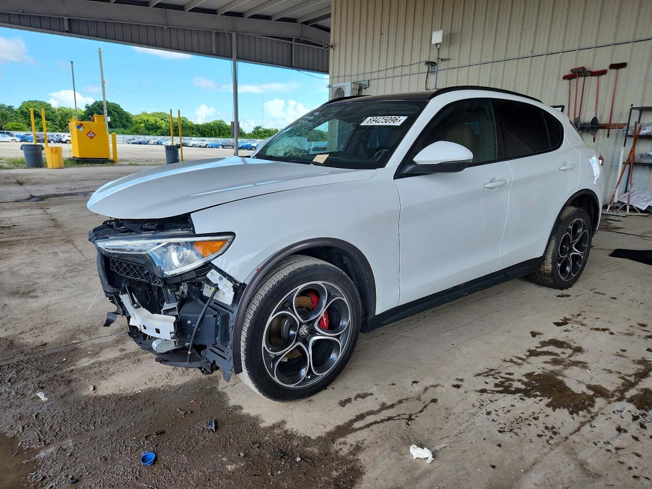 Photo of the 2023 ALFA ROMEO STELVIO TI