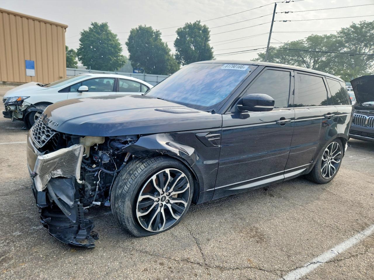 Photo of the 2021 LAND ROVER RANGE ROVER SPORT HSE SILVER EDITION