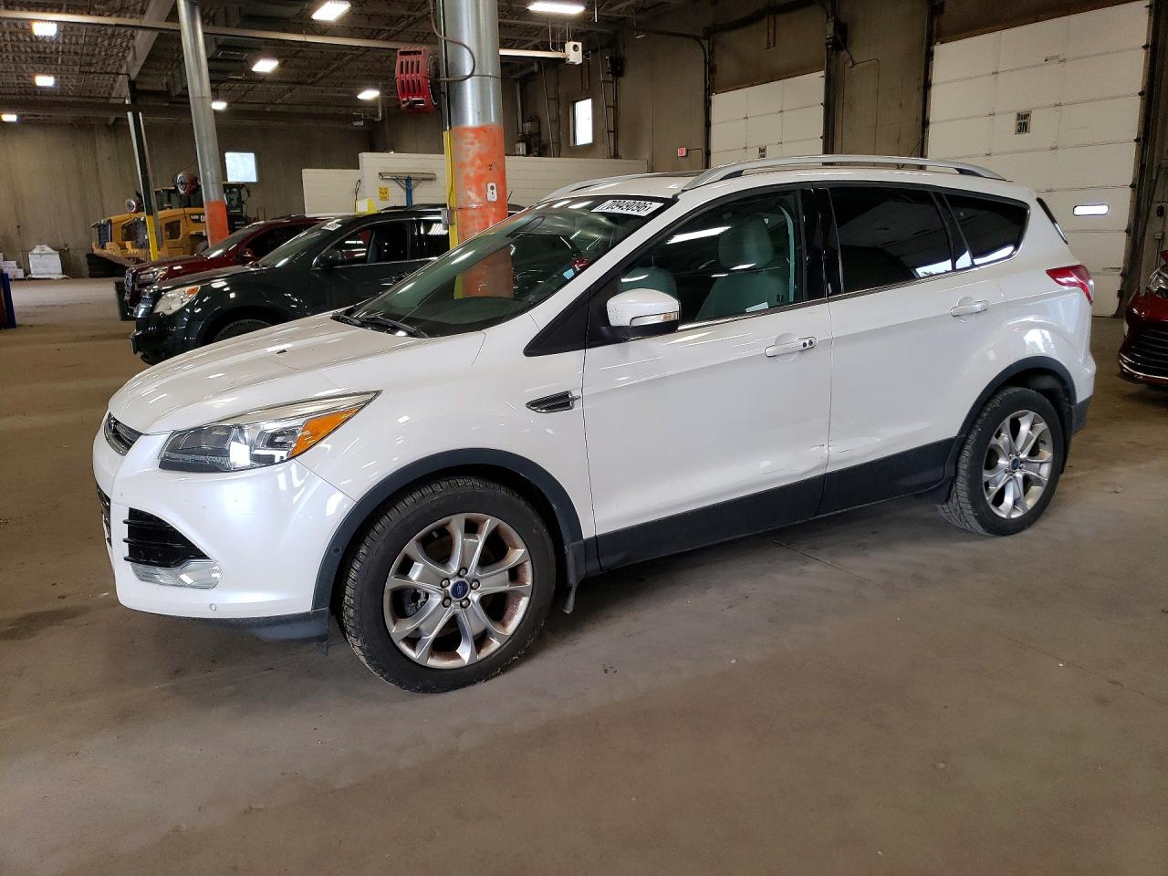 Photo of the 2014 FORD ESCAPE TITANIUM