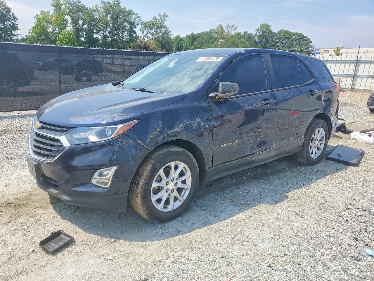 Photo of the 2020 CHEVROLET EQUINOX LS