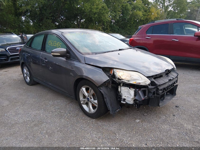 Photo of the 2014 FORD FOCUS SE