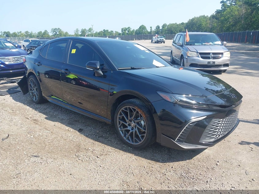 Photo of the 2025 TOYOTA CAMRY SE