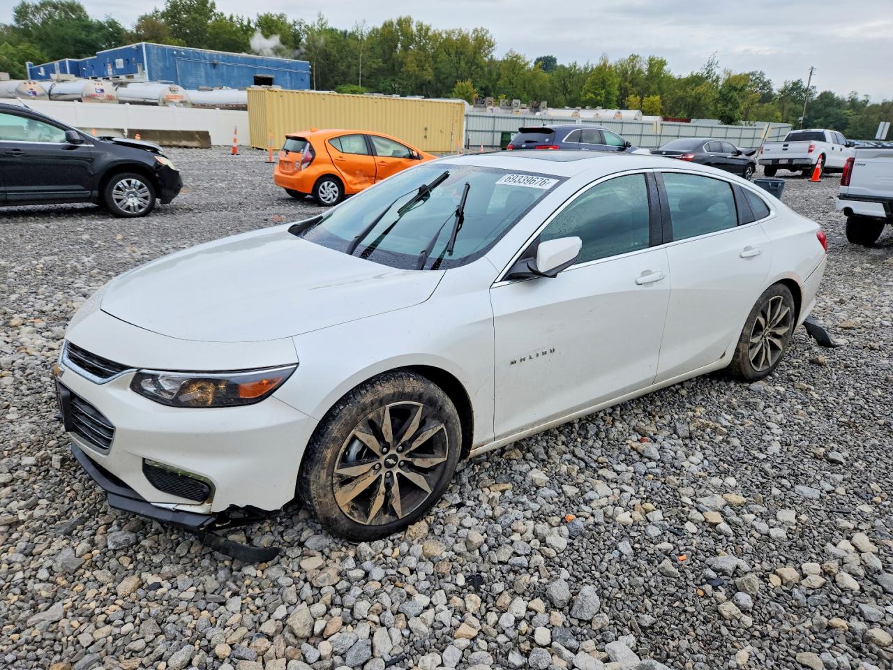 Photo of the 2017 CHEVROLET MALIBU LT