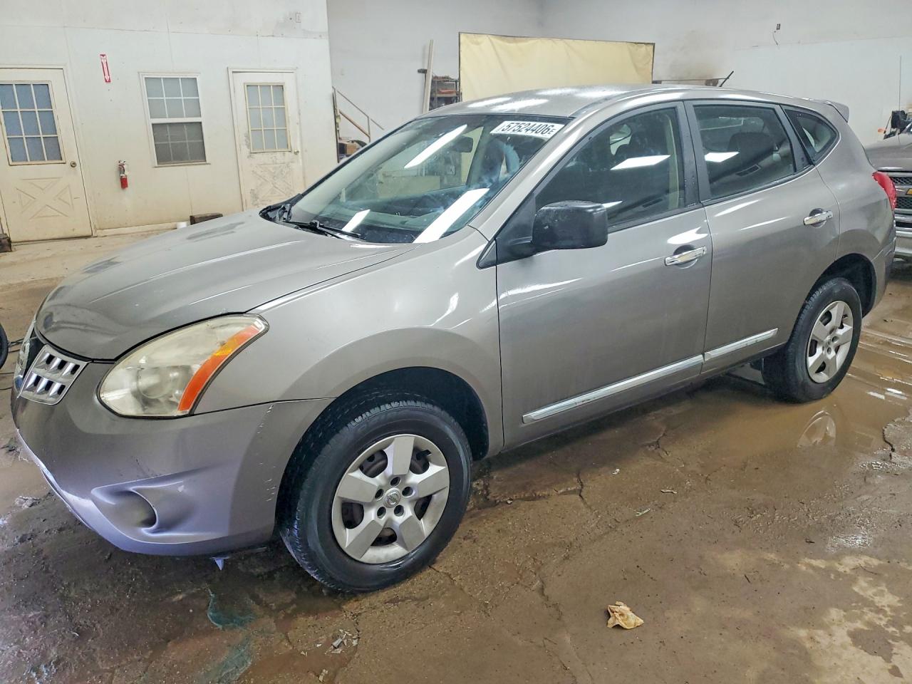 Photo of the 2013 NISSAN ROGUE S