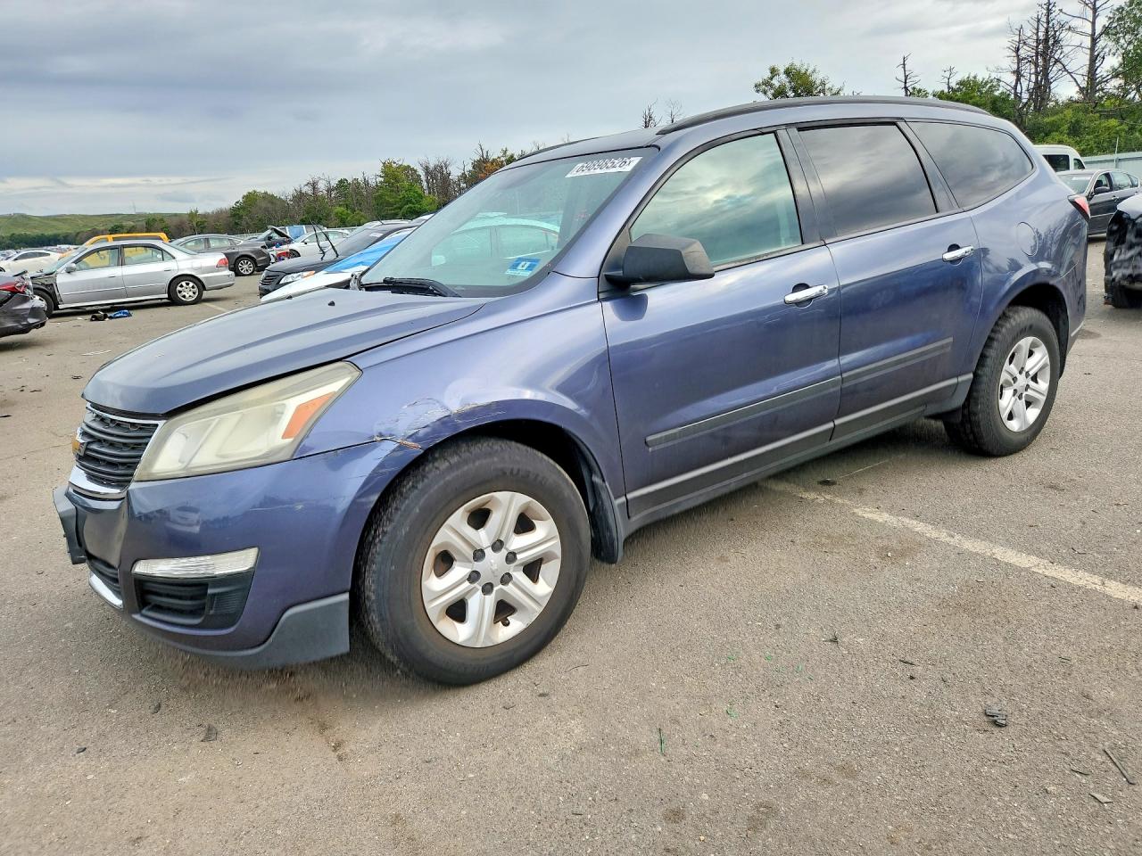 Photo of the 2014 CHEVROLET TRAVERSE LS