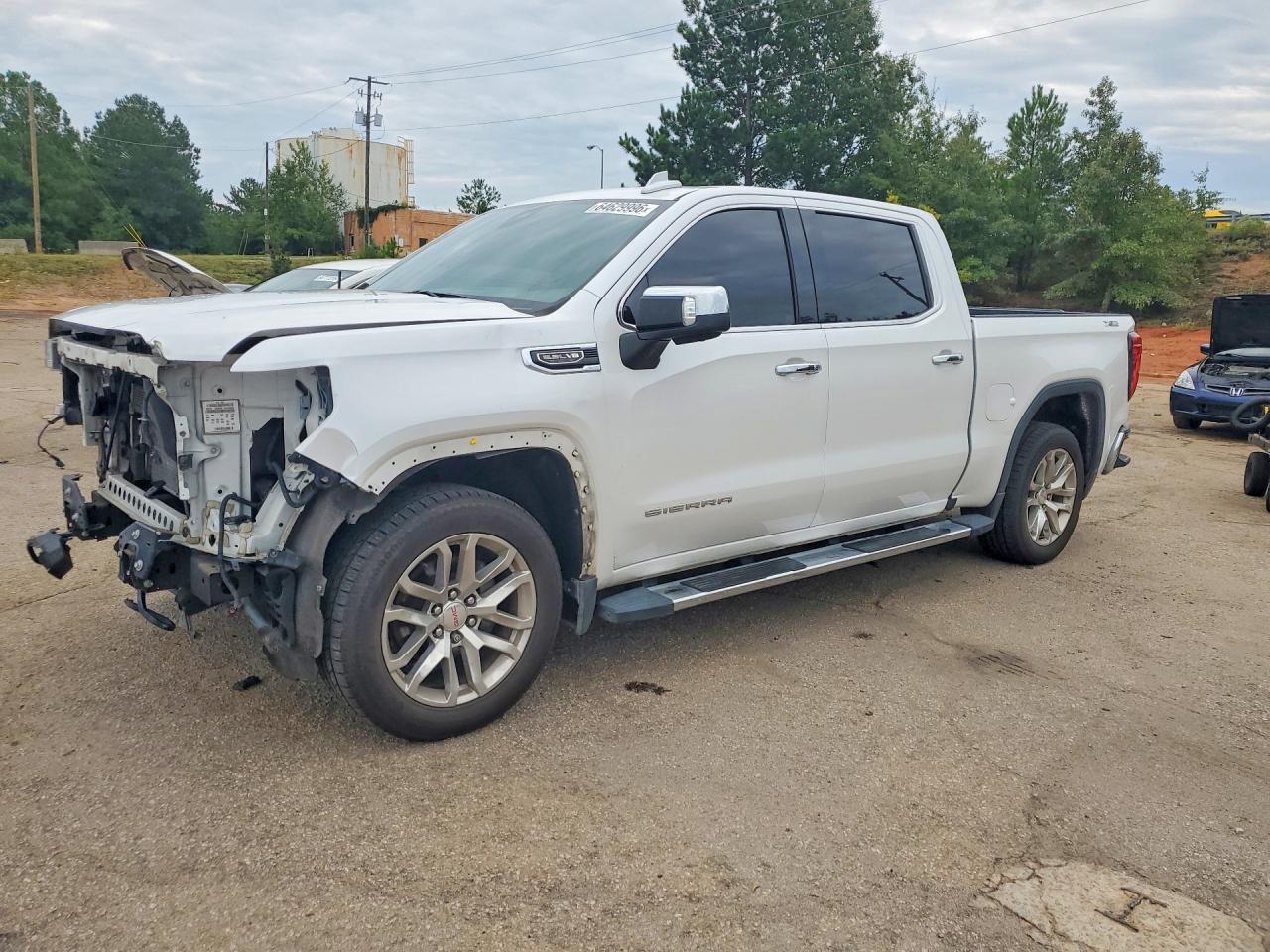 Photo of the 2019 GMC SIERRA K1500 SLT