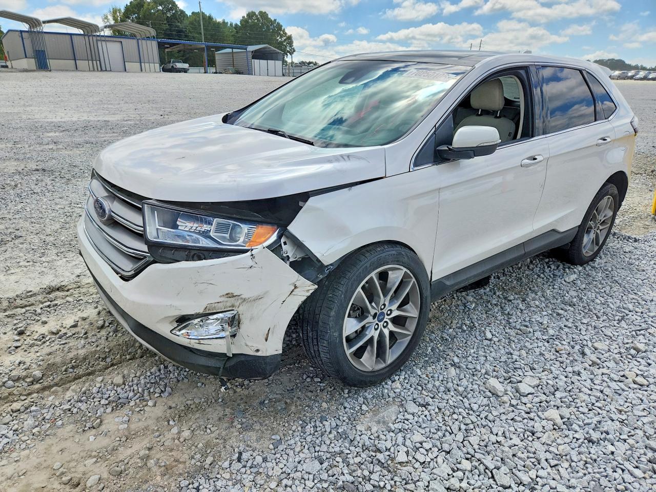Photo of the 2015 FORD EDGE TITANIUM