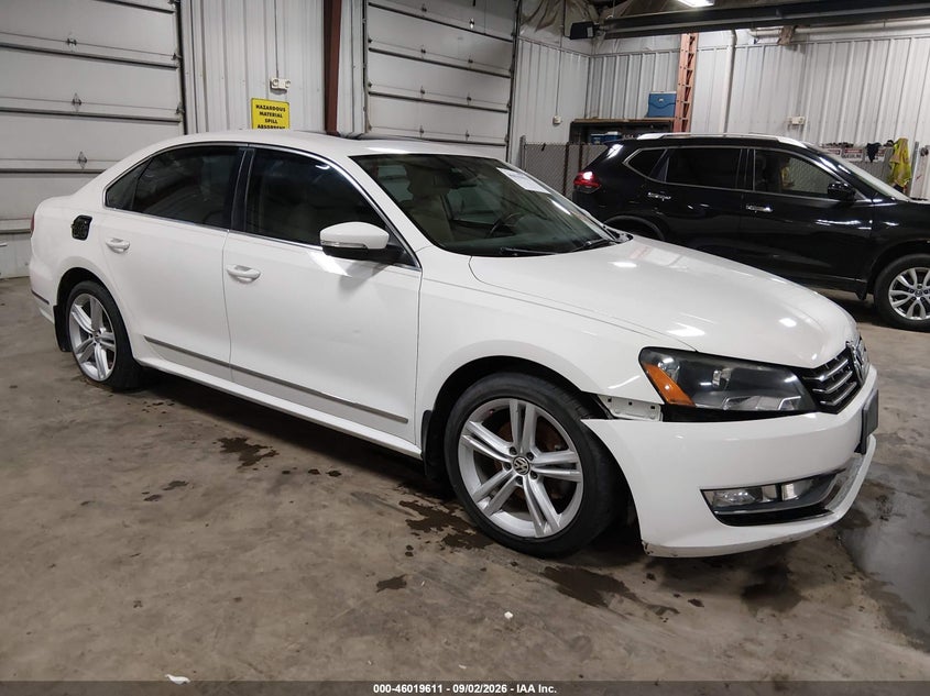 Photo of the 2013 VOLKSWAGEN PASSAT 2.0L TDI SE