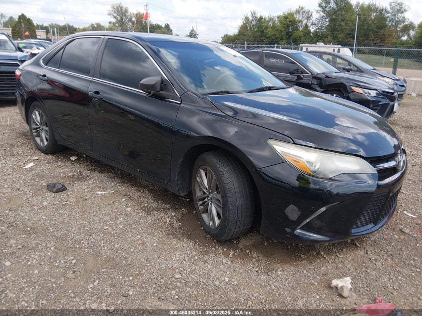 Photo of the 2017 TOYOTA CAMRY SE