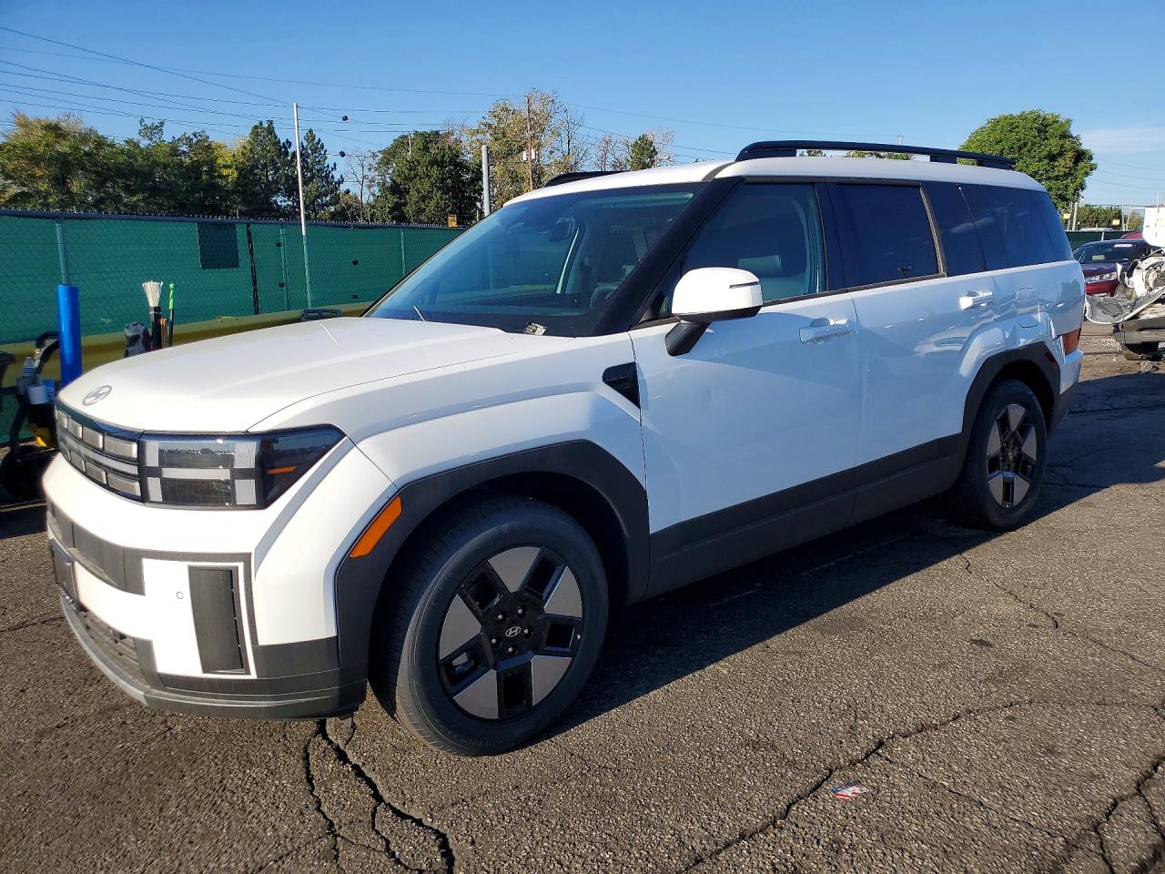 Photo of the 2026 HYUNDAI SANTA FE SEL