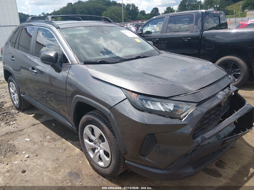 Photo of the 2020 TOYOTA RAV4 LE