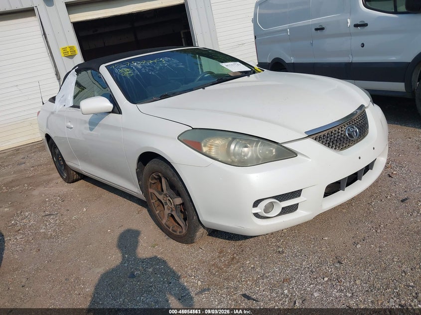 Photo of the 2007 TOYOTA CAMRY SOLARA SE
